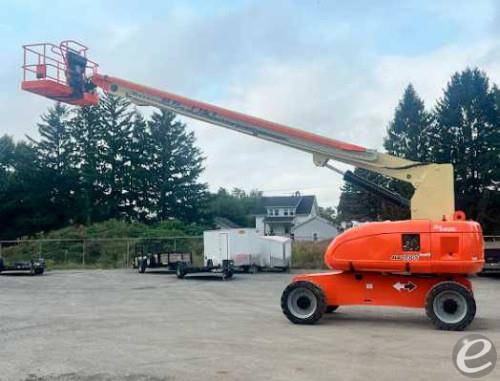 2017 JLG 800S