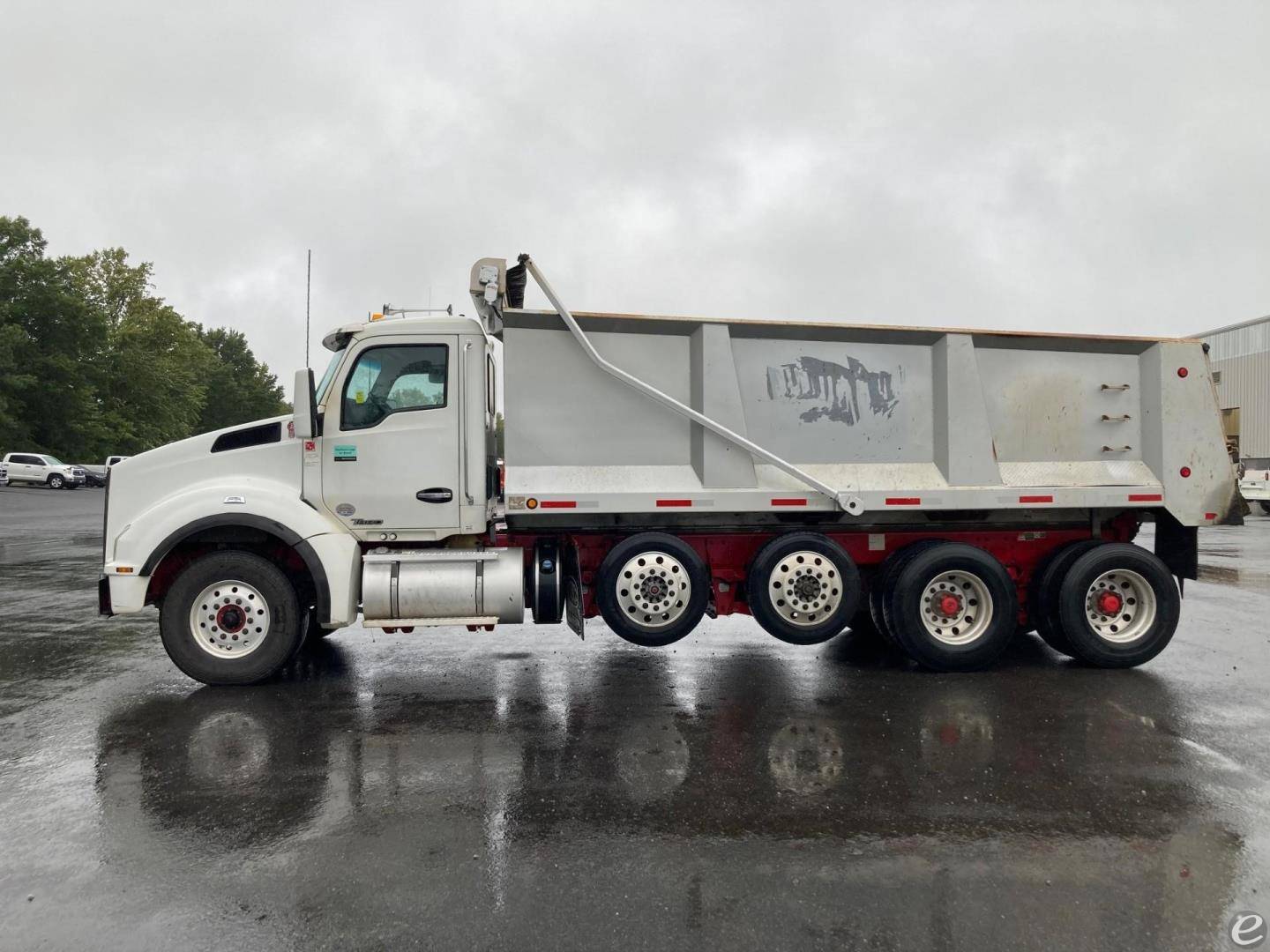 2017 Kenworth T880