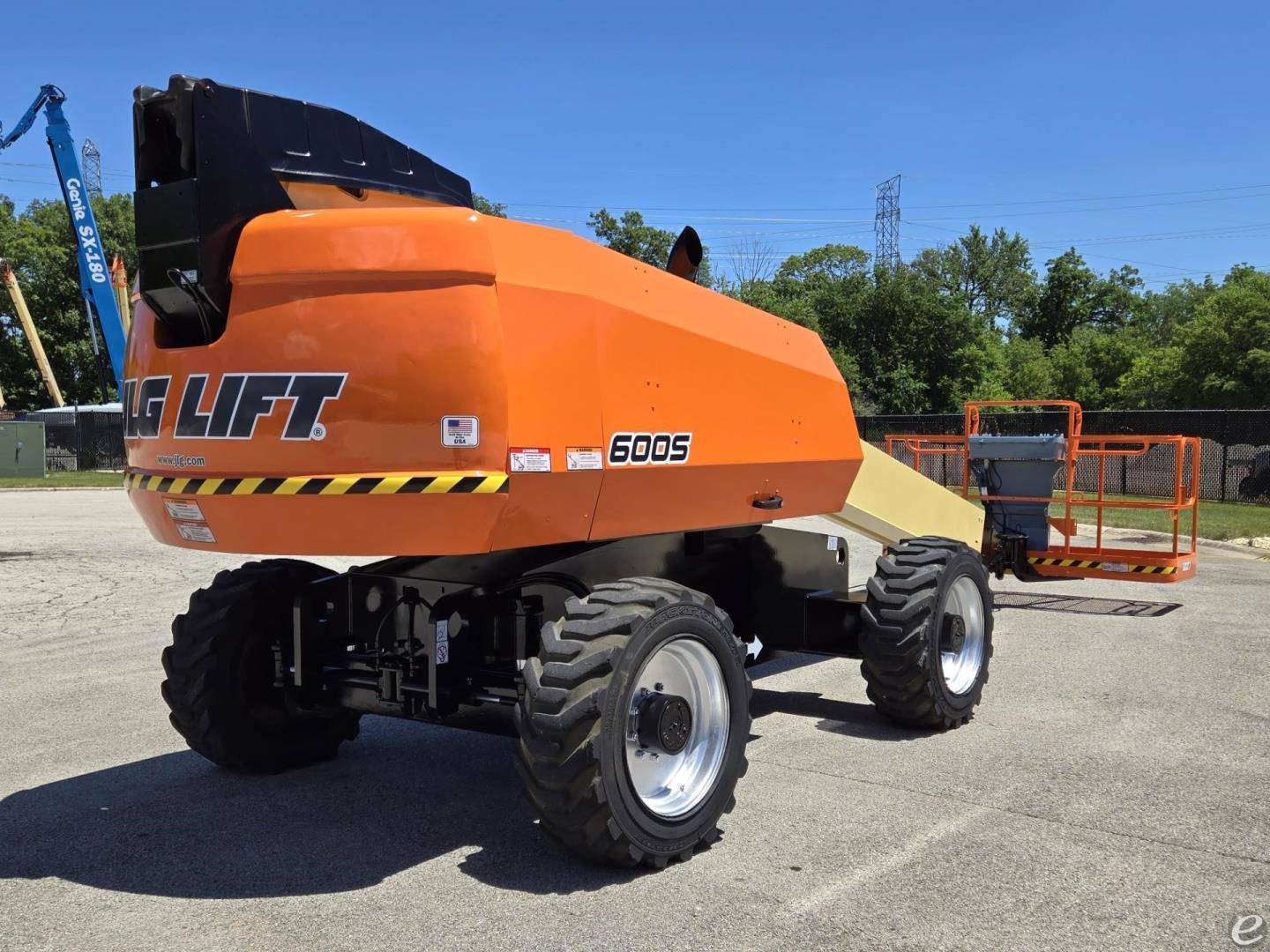 2013 JLG 600S