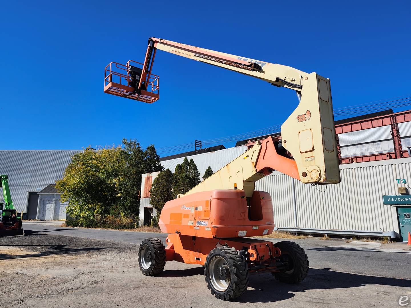 2017 JLG 800AJ