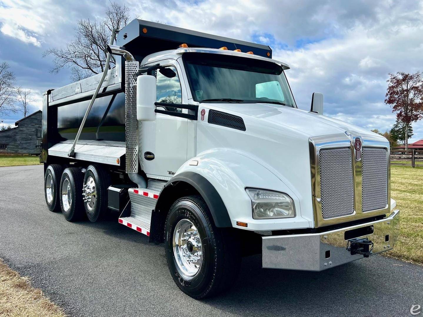 2017 Kenworth T880