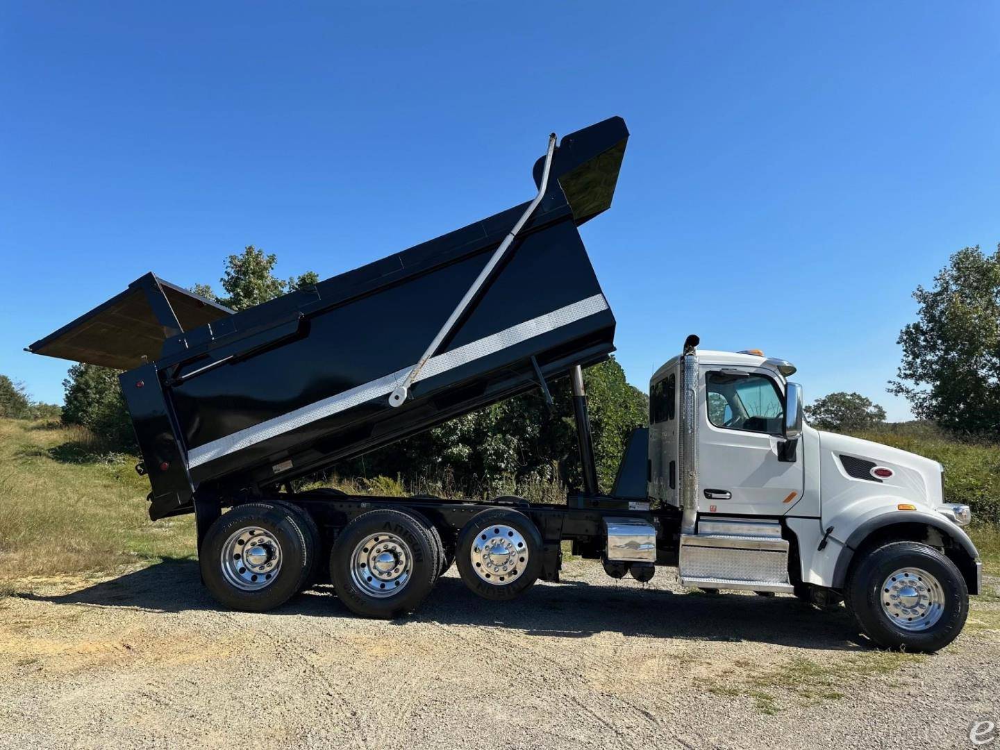 2019 Peterbilt 567