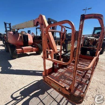 2011 JLG 600AJ