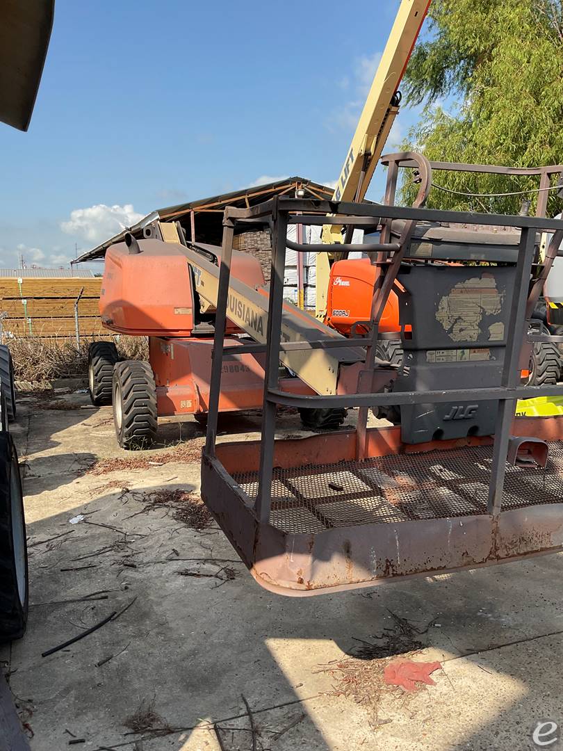 2019 JLG 400S