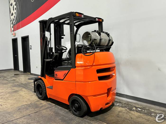 2021 Viper Lift Trucks FY25C