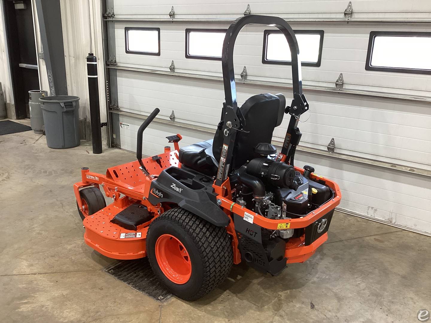 2024 Kubota Z726XKWNC-60