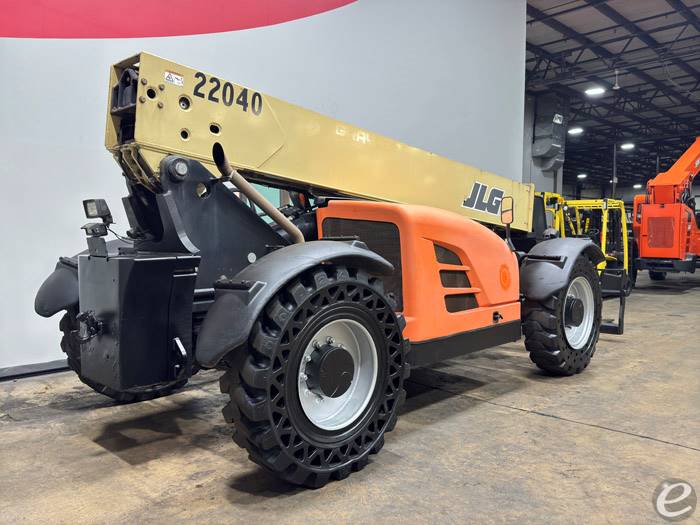 2013 JLG G9-43A