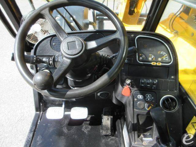 2015 JCB 507-42