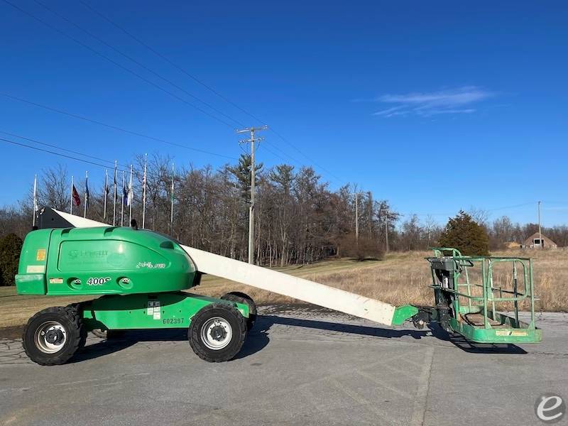 2014 JLG 400S