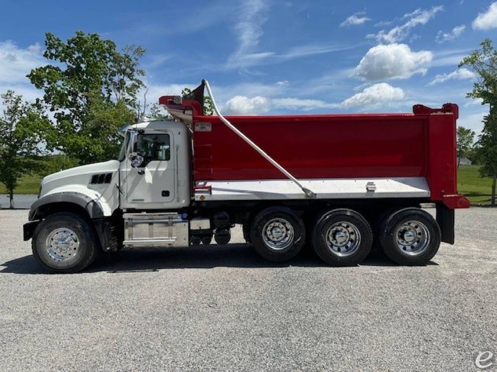 2020 Mack GRANITE 64FR