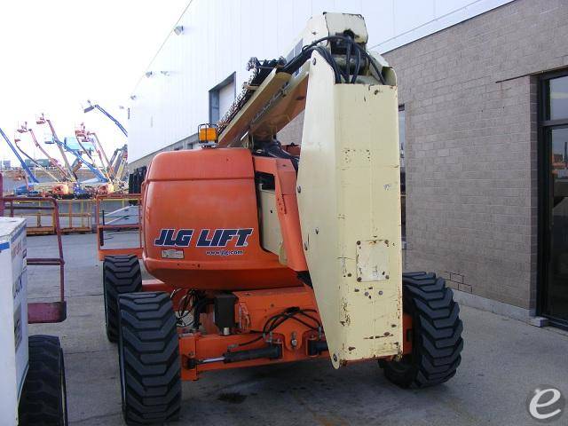 2005 JLG 600AJ