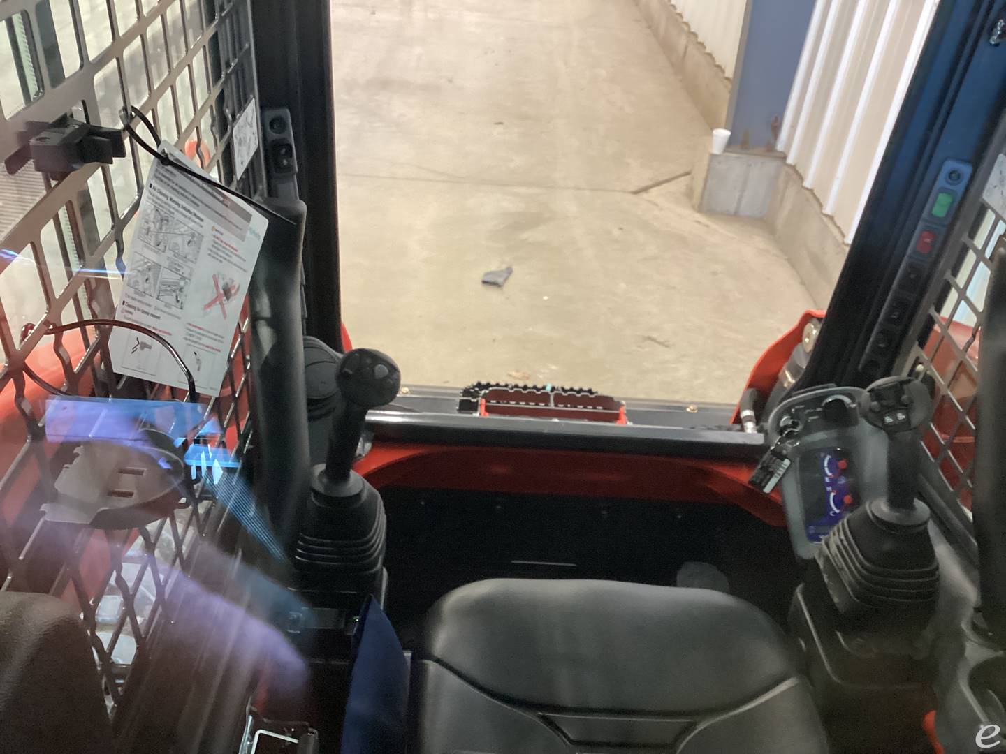 2024 Kubota SSV65PHC