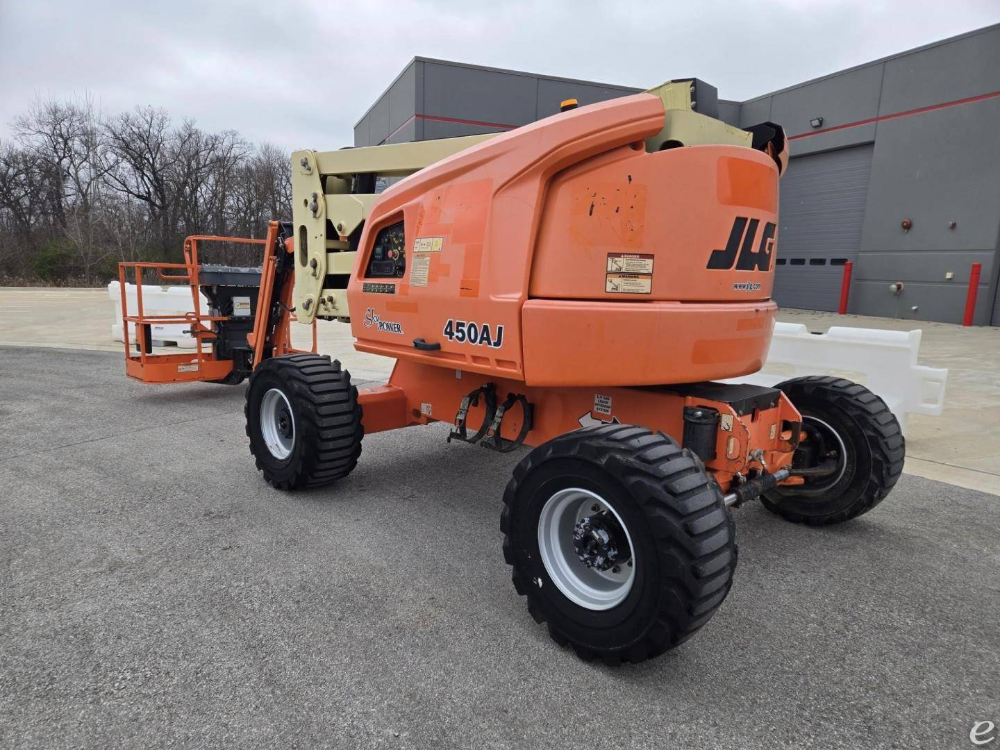 2016 JLG 450AJ