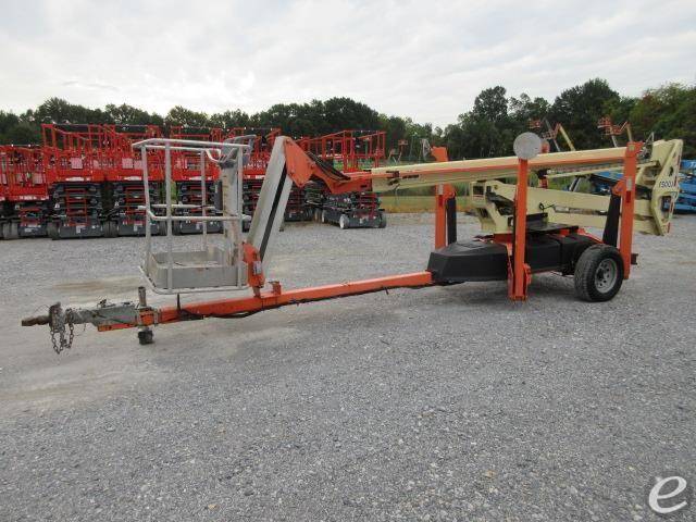 2017 JLG T500J