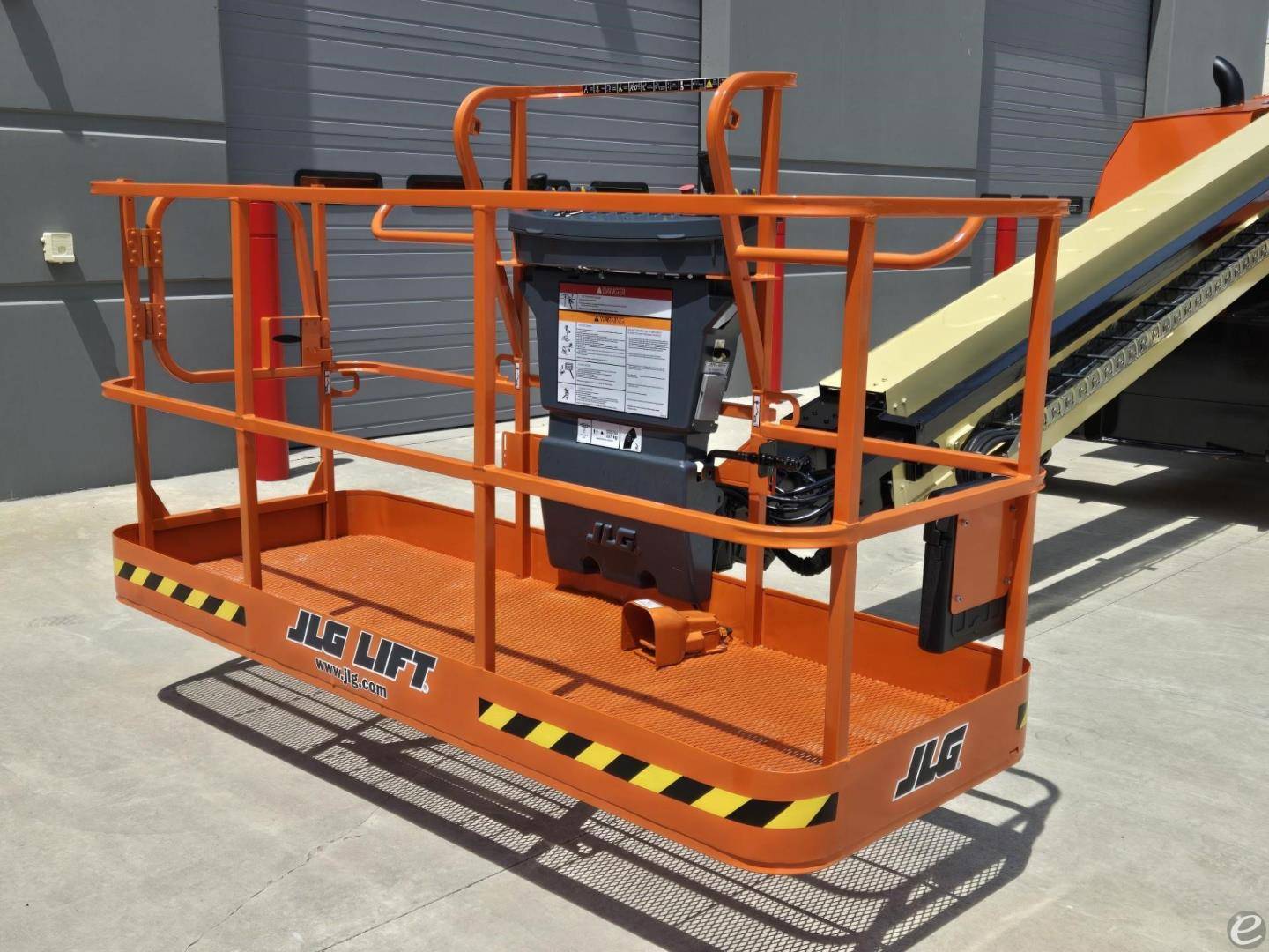 2014 JLG 600S