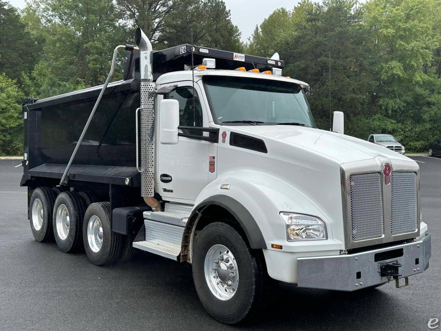 2024 Kenworth T880