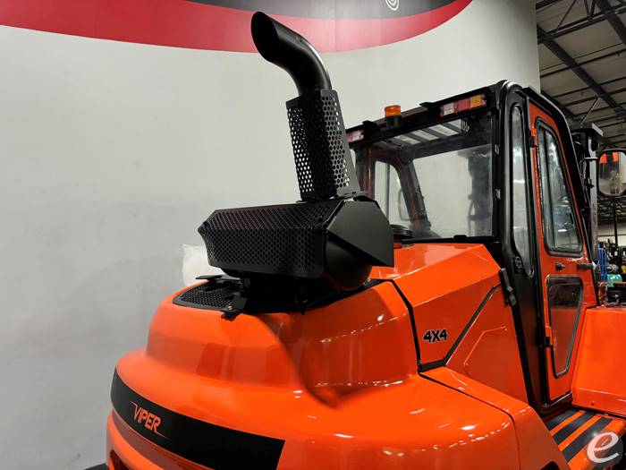 2021 Viper Lift Trucks RT80