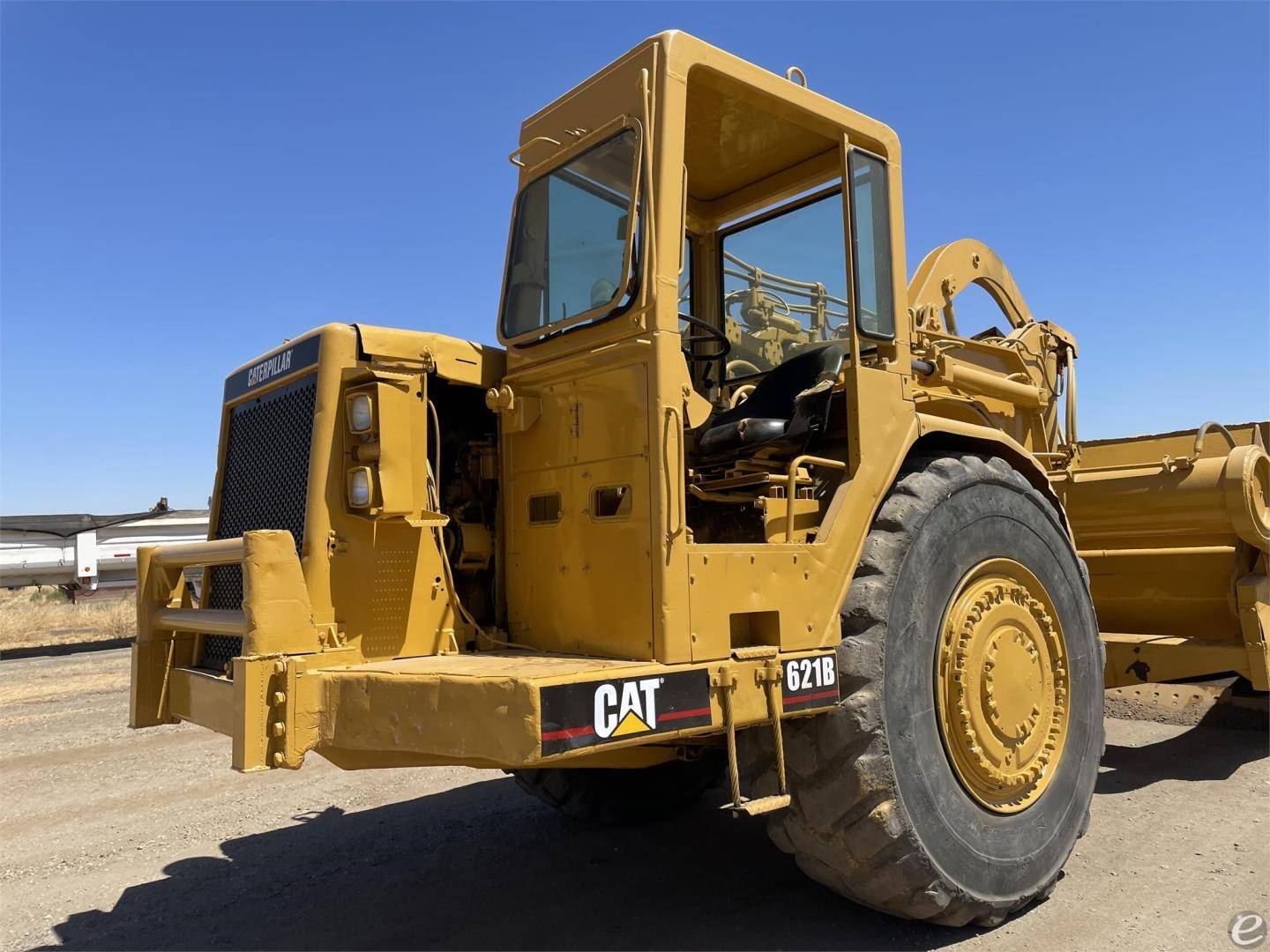 1985 Cat 621B