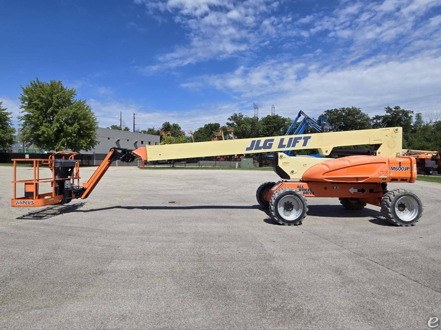 2015 JLG M600JP