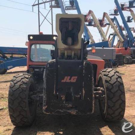 2018 JLG 1255