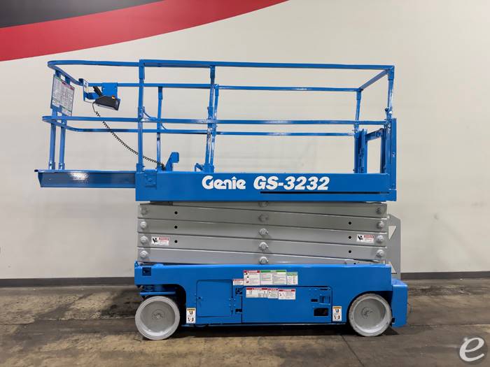 2014 Genie GS3232