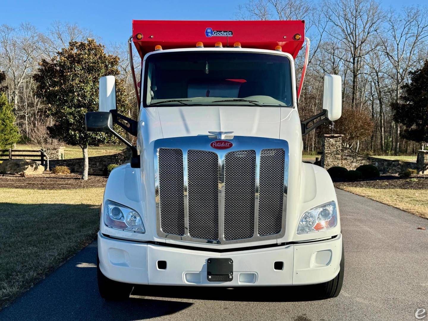 2022 Peterbilt 579