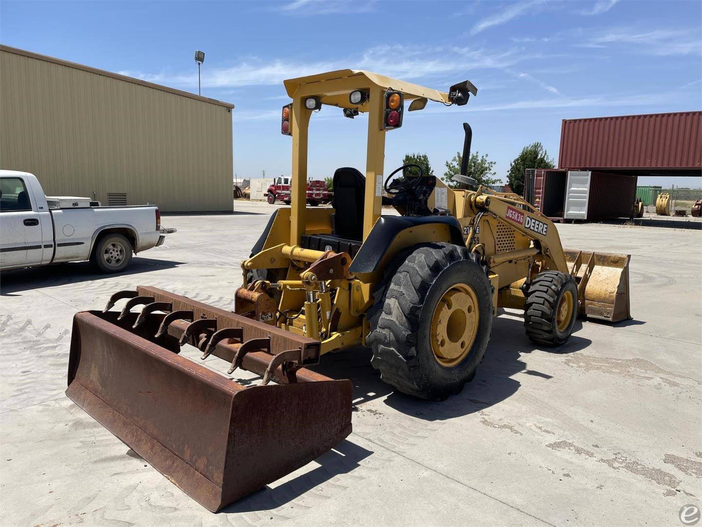 2003 John Deere 210LE