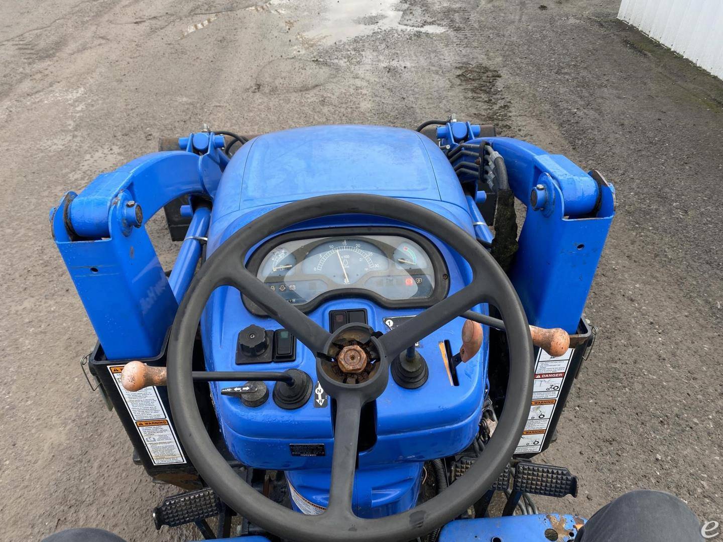 2005 New Holland TC45DA