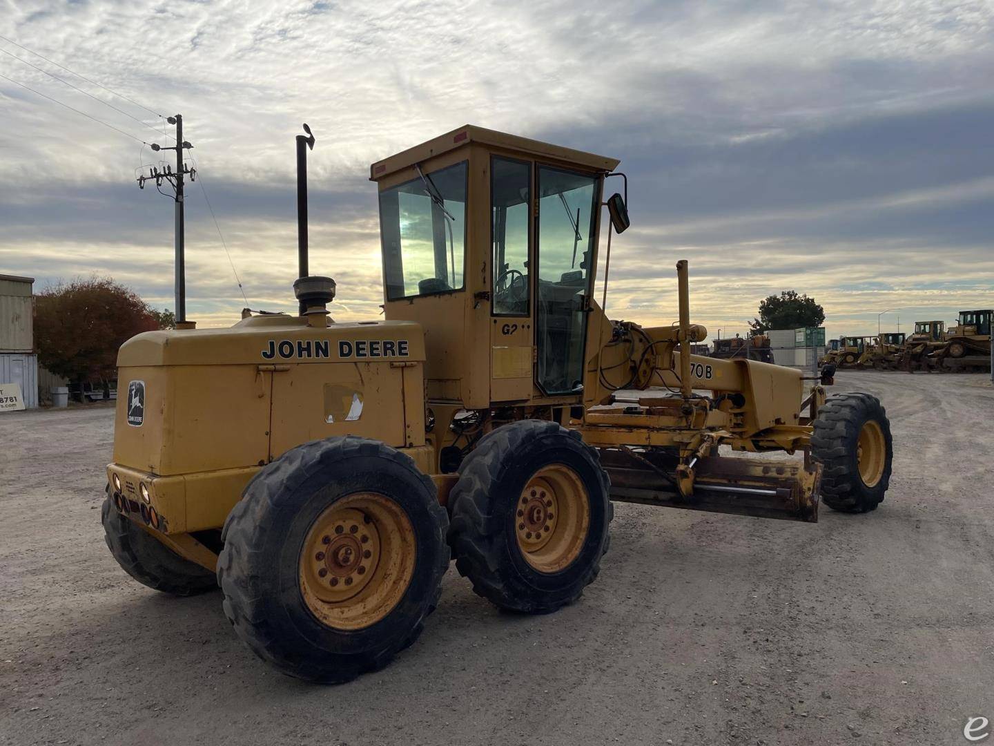 1989 John Deere 570B