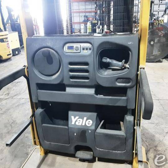 2017 Yale OS030