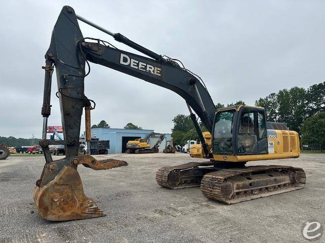 2012 John Deere 250G LC