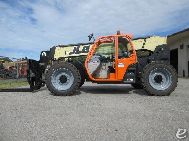 2016 JLG 642