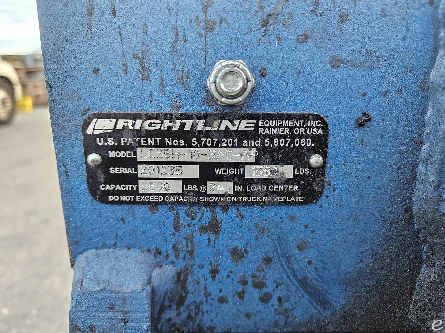 2020 Rightline LC35H-10-3AC-AP