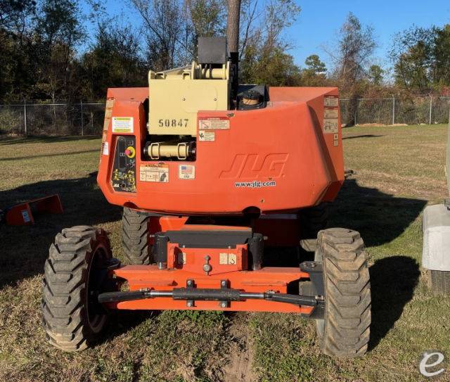 2018 JLG 340AJ