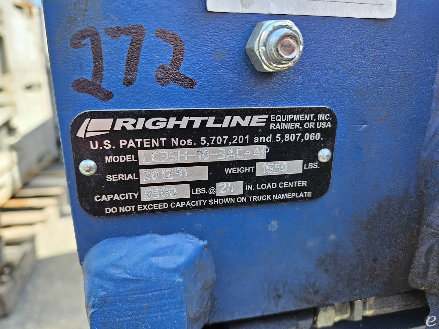 2020 Rightline LC35H-10-3AC-AP
