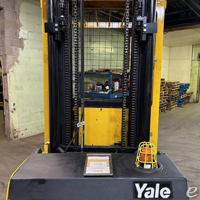 2019 Yale OS030EF