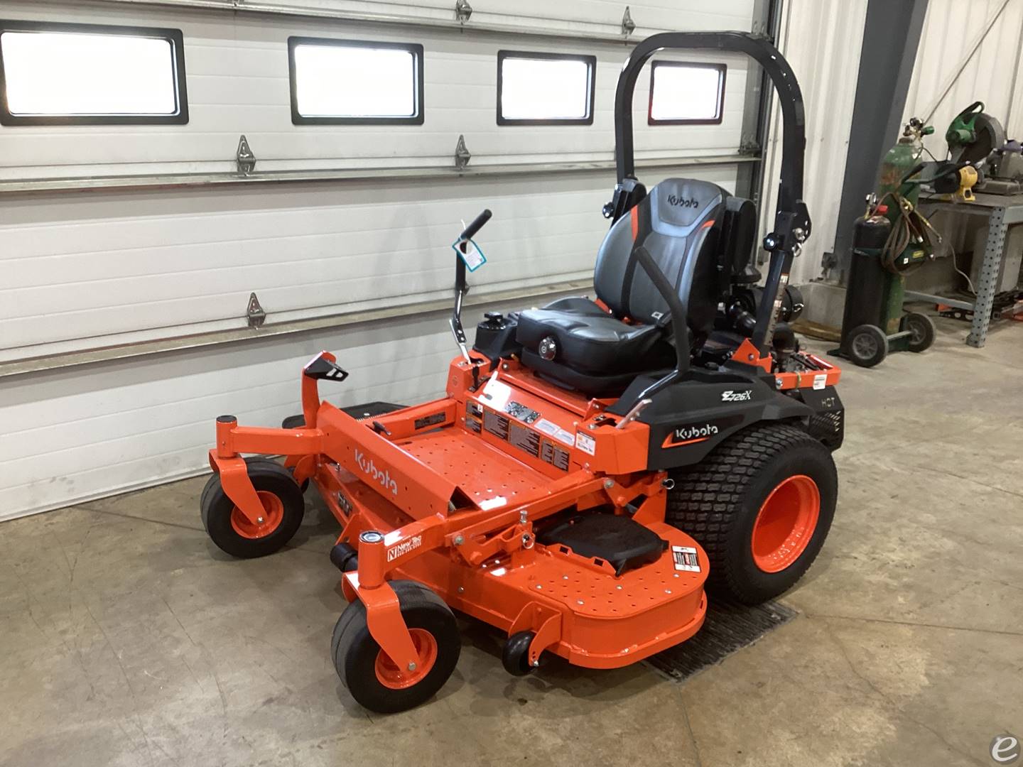 2024 Kubota Z726XKWNC-60