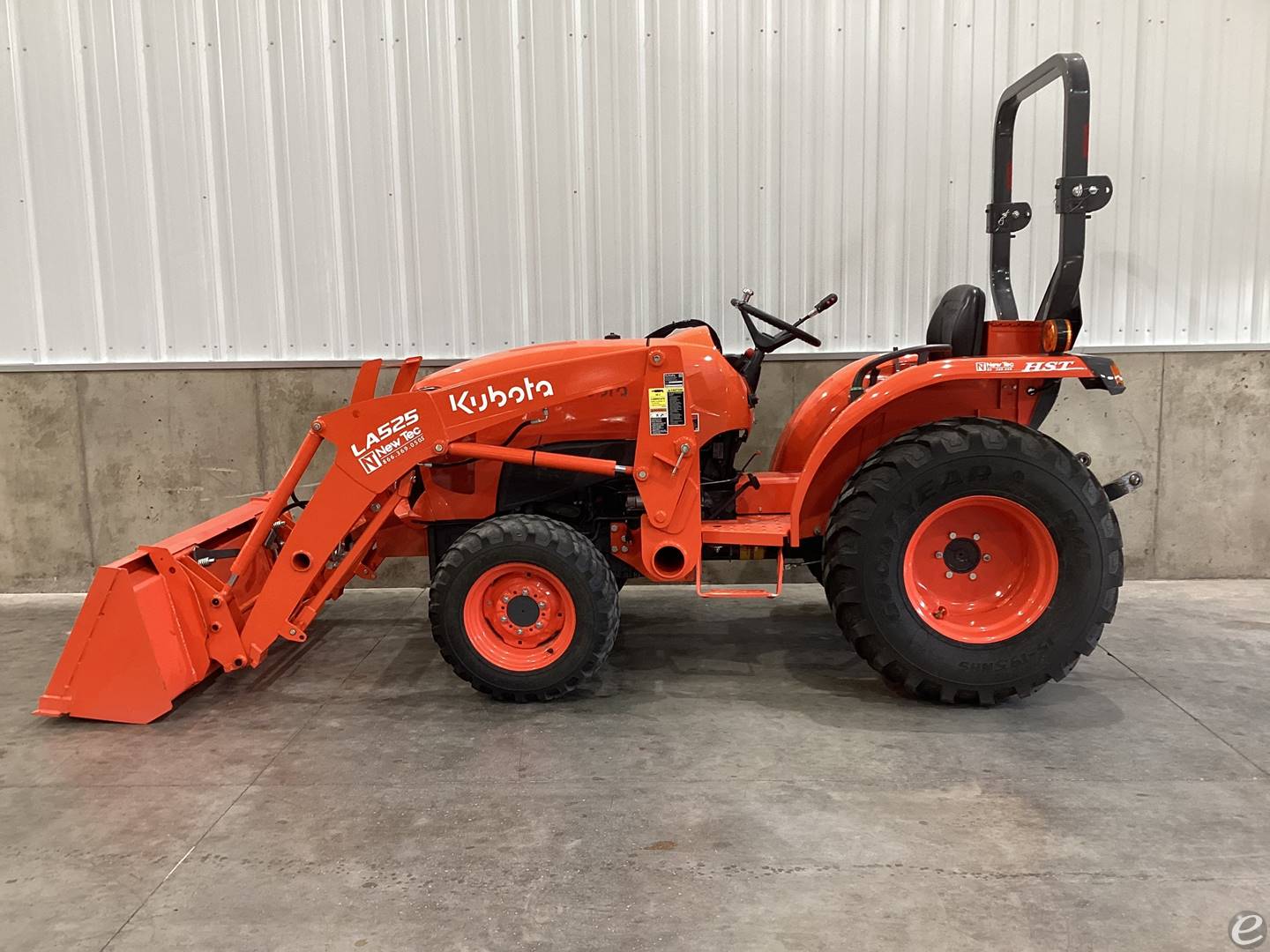 2021 Kubota L3901HST