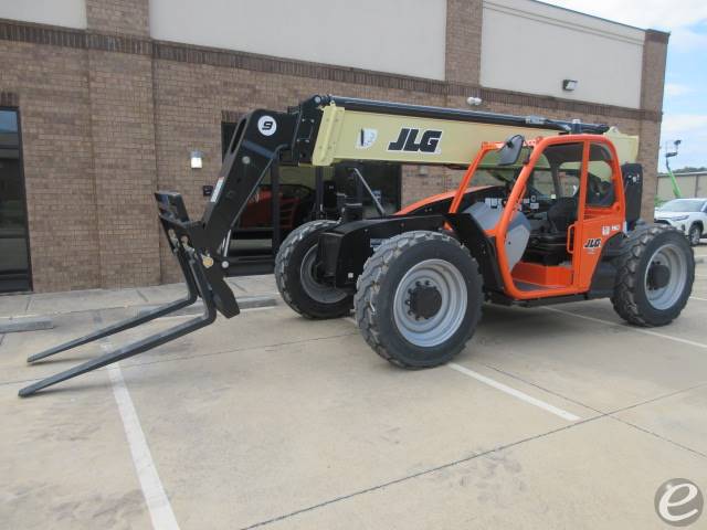 2024 JLG 943