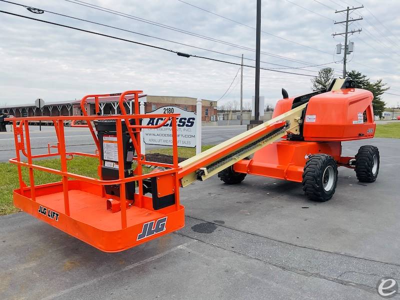 2016 JLG 400S