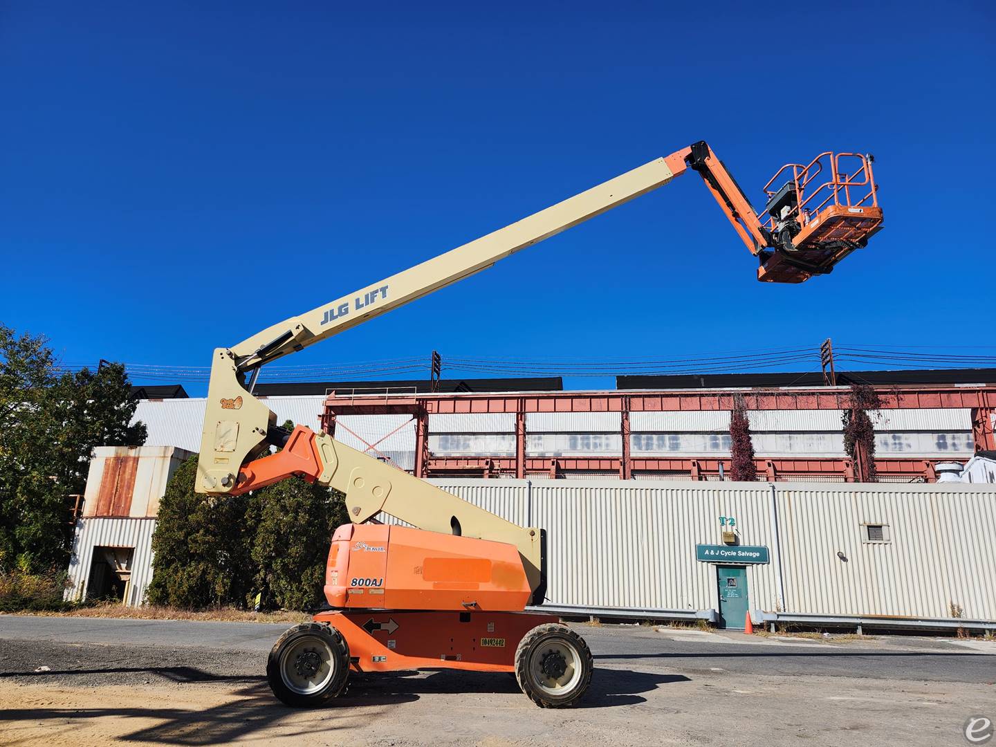 2016 JLG 800AJ