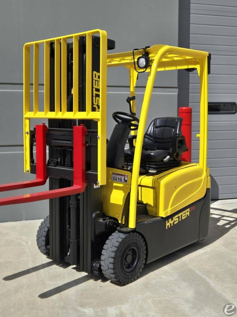 2016 Hyster J30XNT