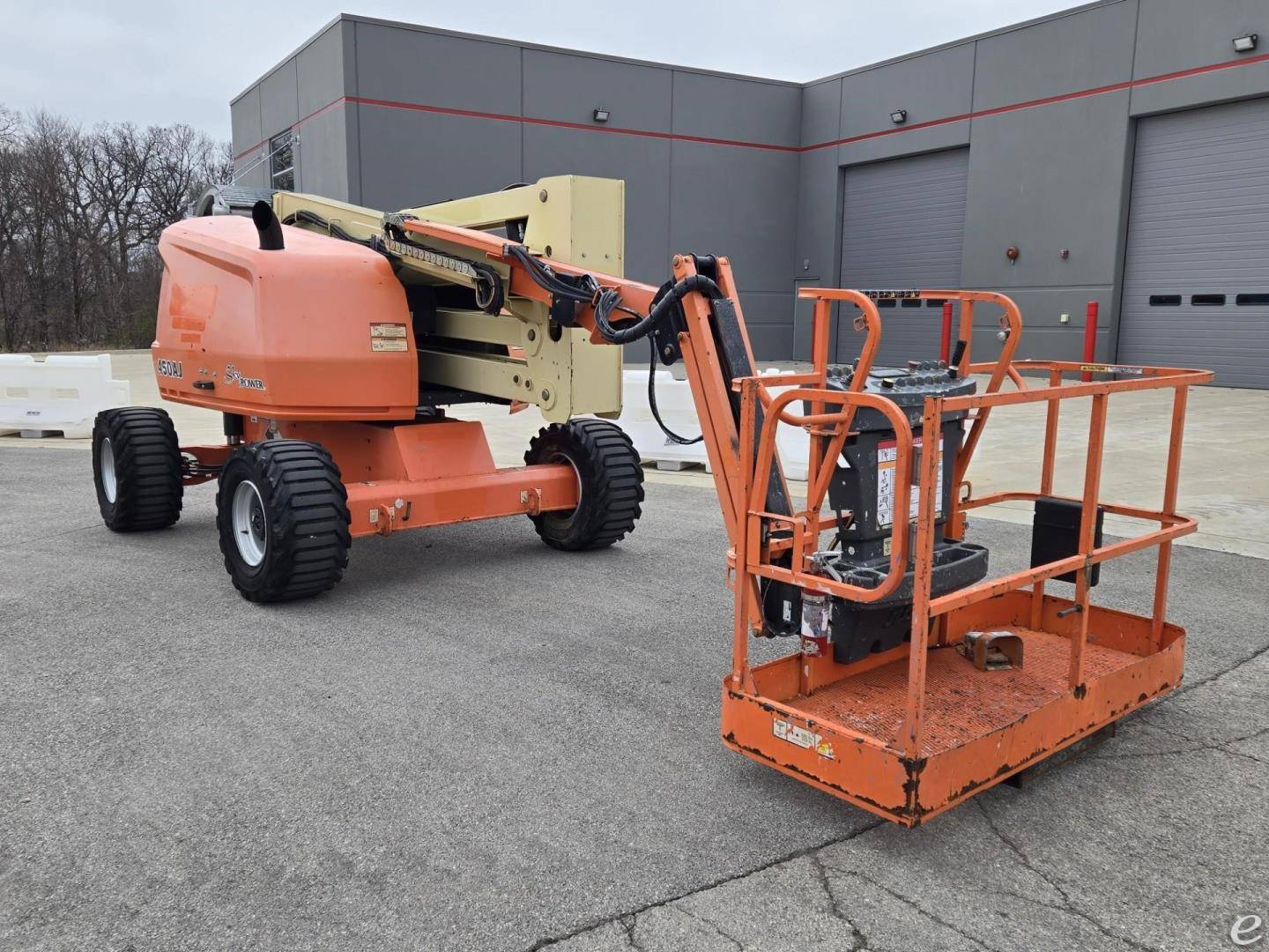 2016 JLG 450AJ