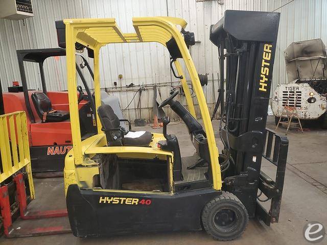 2011 Hyster J40XNT