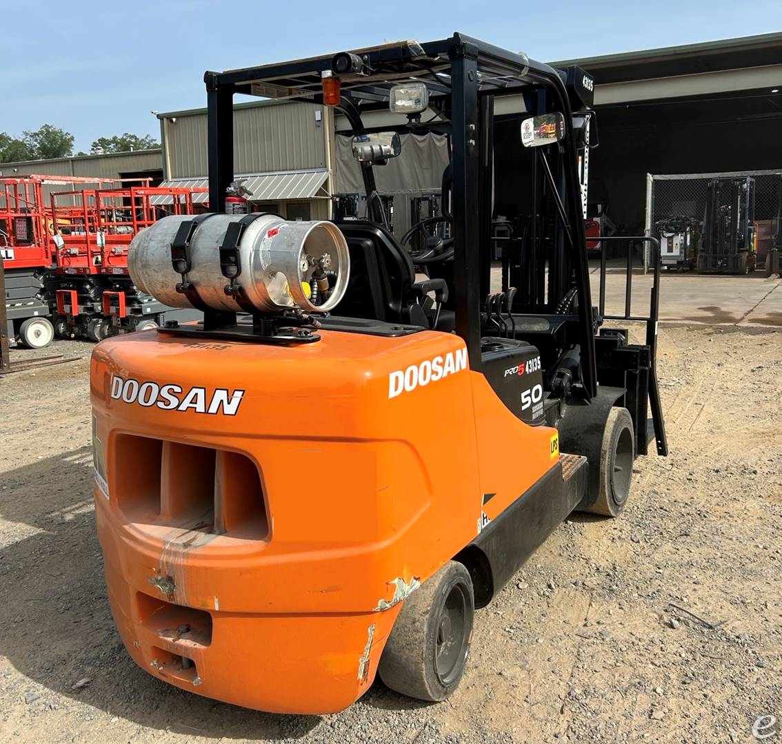 2015 Doosan GC50C-5