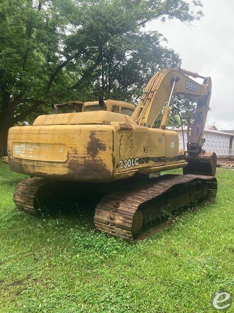 2000 John Deere 230 LC