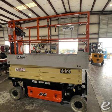 2012 JLG 2630ES