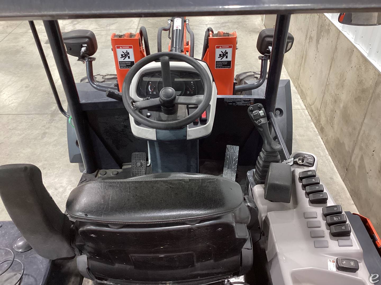 2021 Kubota R640