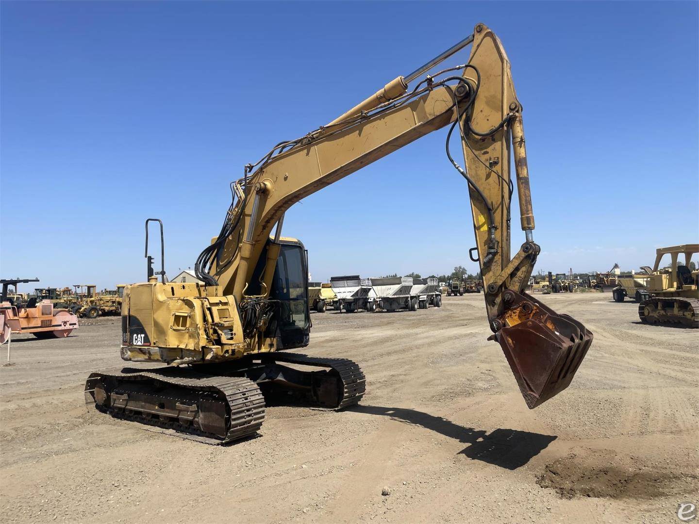 2003 Cat 313C