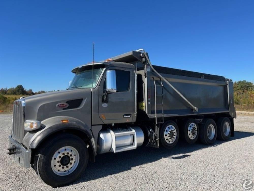 2022 Peterbilt 567